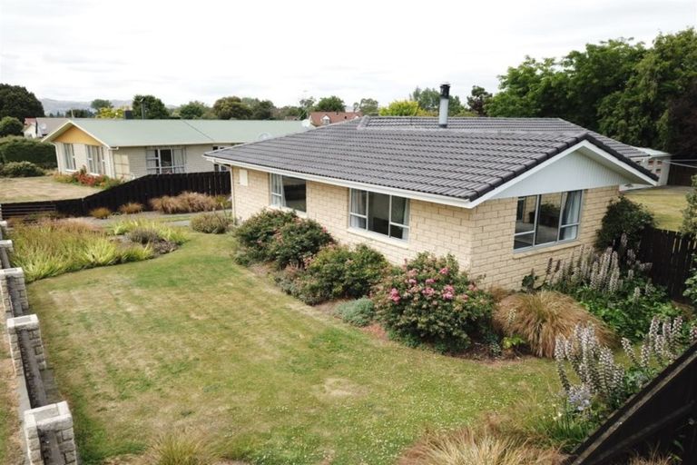 Photo of property in 8 Saint Leonards Street, Culverden, 7392