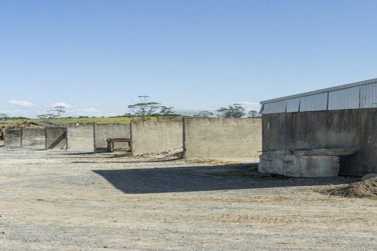 Photo of property in 35 Pataua Road South, Parua Bay, Onerahi, 0192