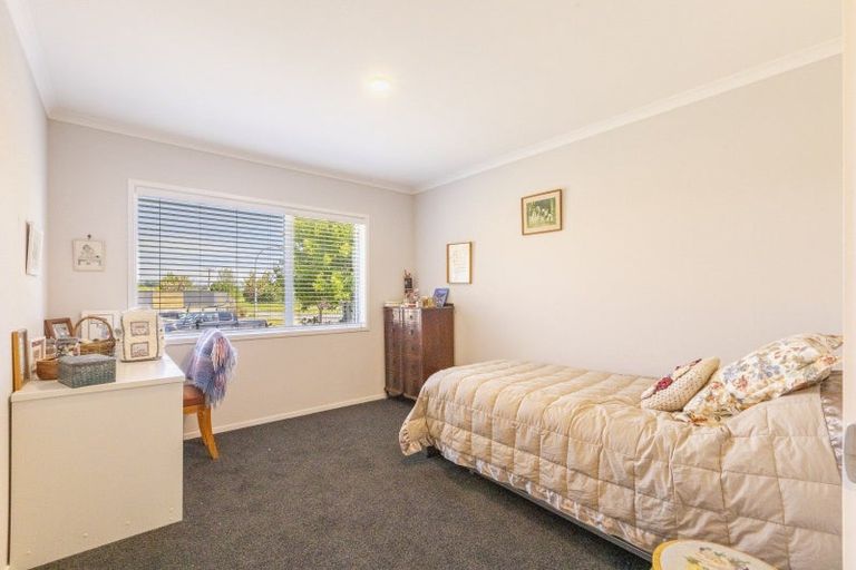 Photo of property in 106 Mount Herbert Road, Waipukurau, 4200