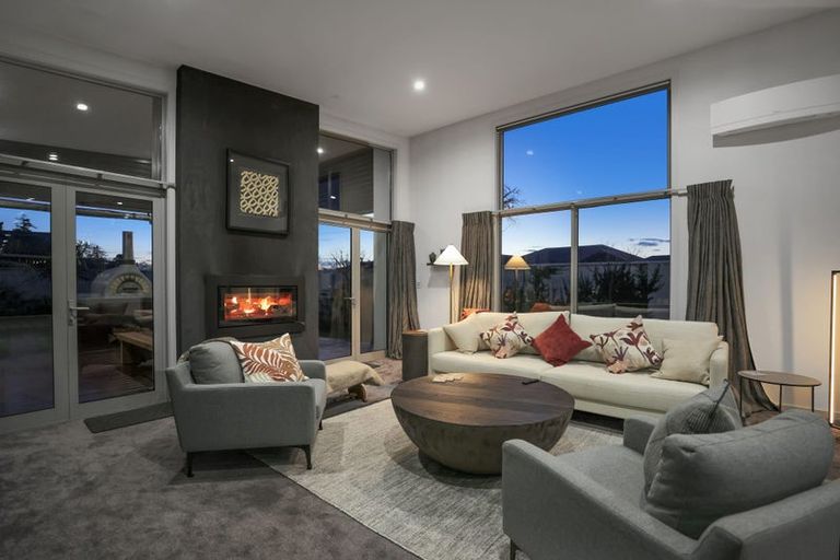 Photo of property in 12 Kelburn Place, Tinwald, Ashburton, 7700