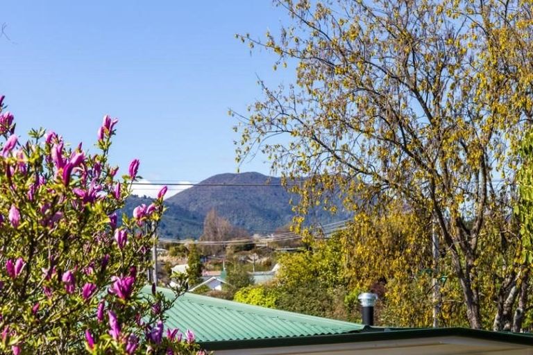 Photo of property in 2/26 Tui Street, Taupo, 3330