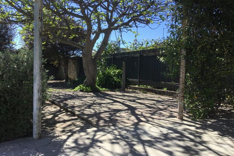 Photo of property in 802 Alexandra Street, Parkvale, Hastings, 4122