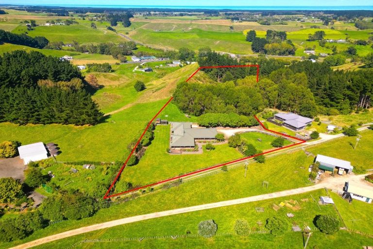 Photo of property in 208 Holmwood Road, Kaitoke, Whanganui, 4572