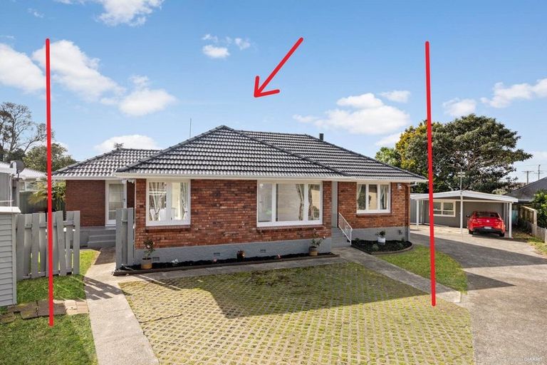 Photo of property in 31 London Street, Te Atatu Peninsula, Auckland, 0610