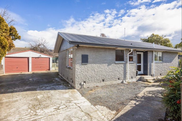 Photo of property in 69a Rowses Road, Aranui, Christchurch, 8061