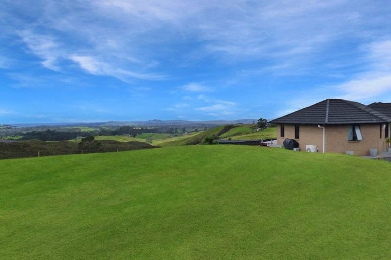 Photo of property in 870 Pungaere Road, Waipapa, 0295