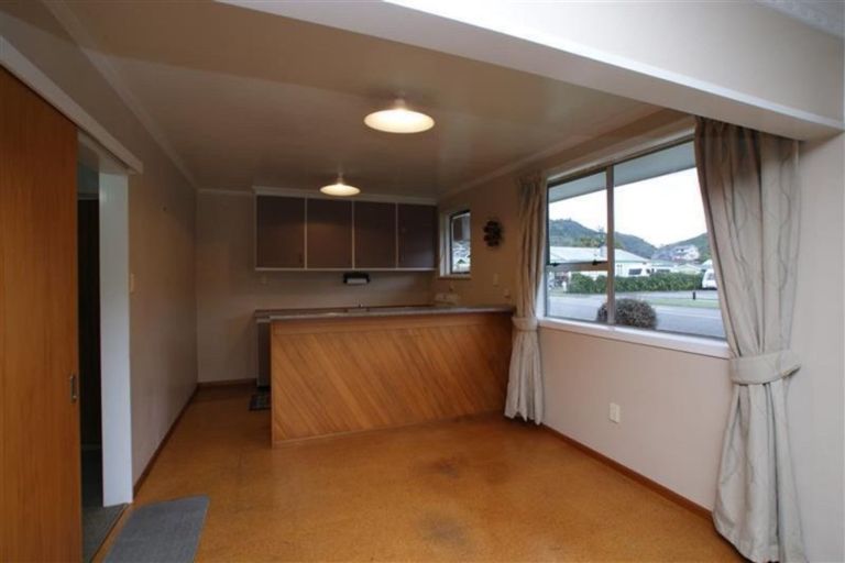 Photo of property in 20a Nelson Square, Picton, 7220