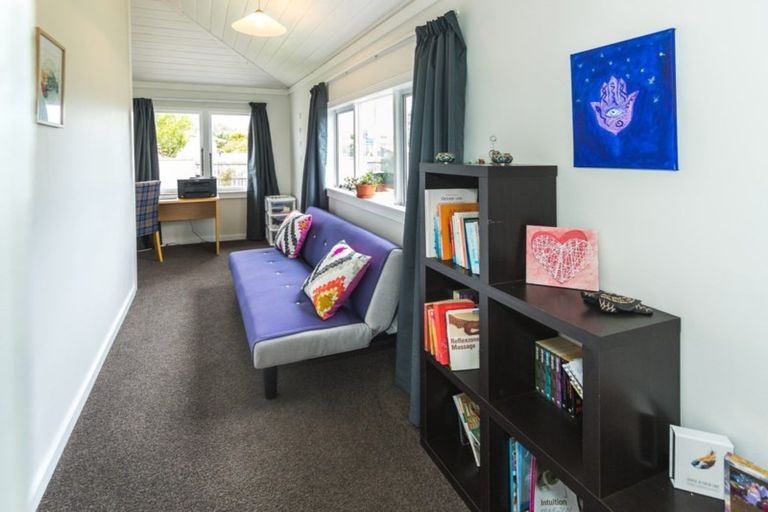 Photo of property in 800 Victoria Street, Parkvale, Hastings, 4122