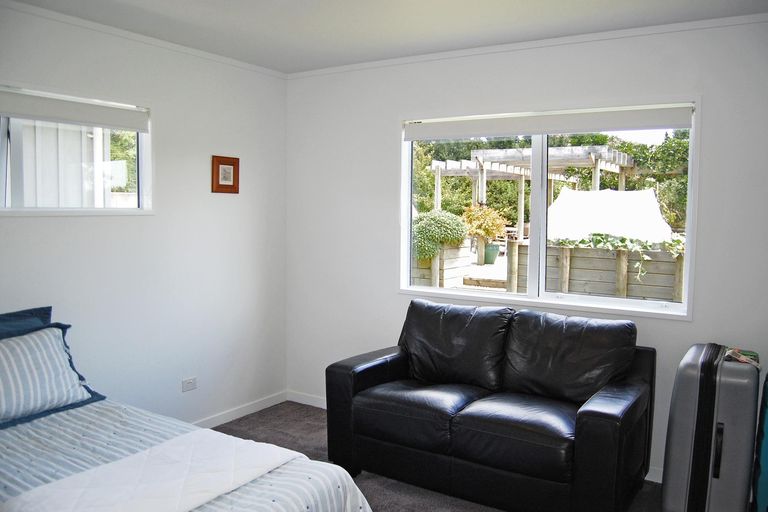 Photo of property in 30 Rangiora Road, Kaiwaka, 0573