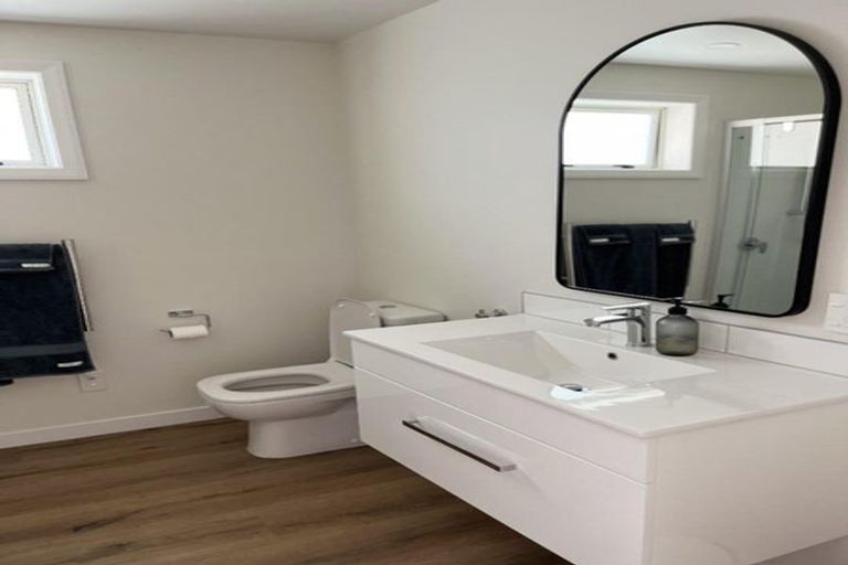 Photo of property in 1a Nimon Street, Havelock North, 4130