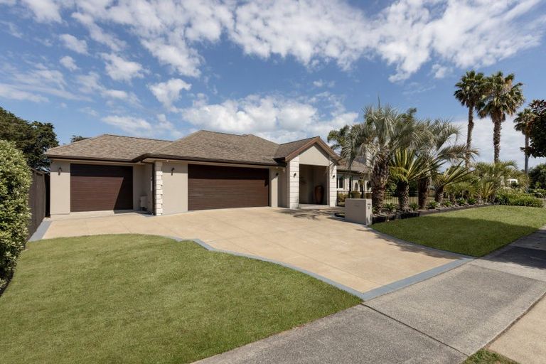 Photo of property in 82 Palm Beach Boulevard, Papamoa Beach, Papamoa, 3118