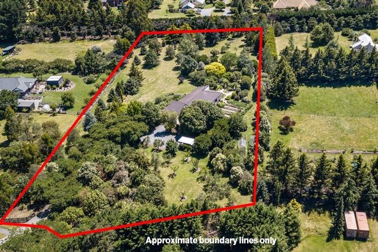 Photo of property in 21 Manna Place, West Melton, Christchurch, 7675