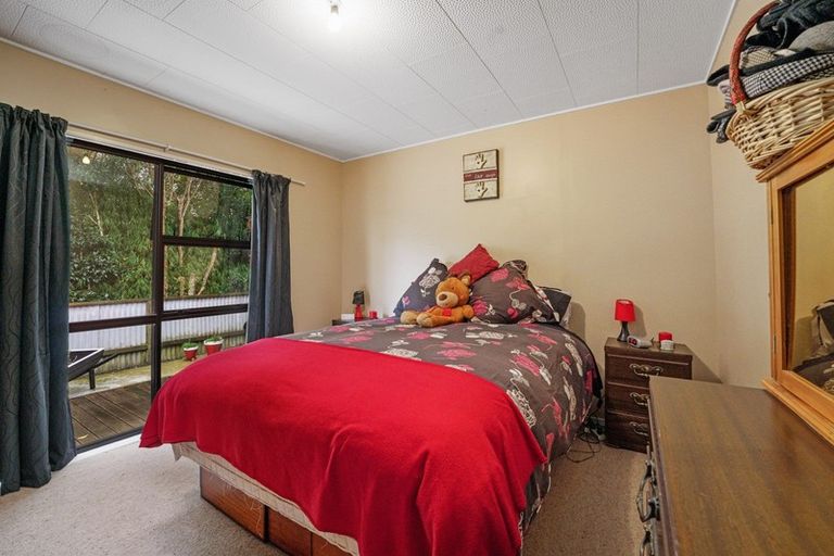 Photo of property in 17 Oriwa Crescent, Otaki, 5512