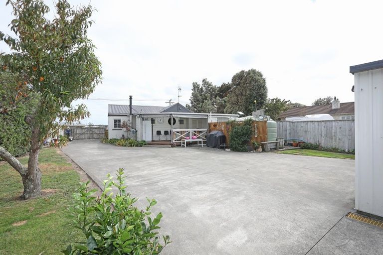 Photo of property in 26 Kuku Street, Tangimoana, 4822