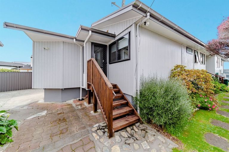 Photo of property in 132 North Shore Road, Eskdale, Napier, 4182