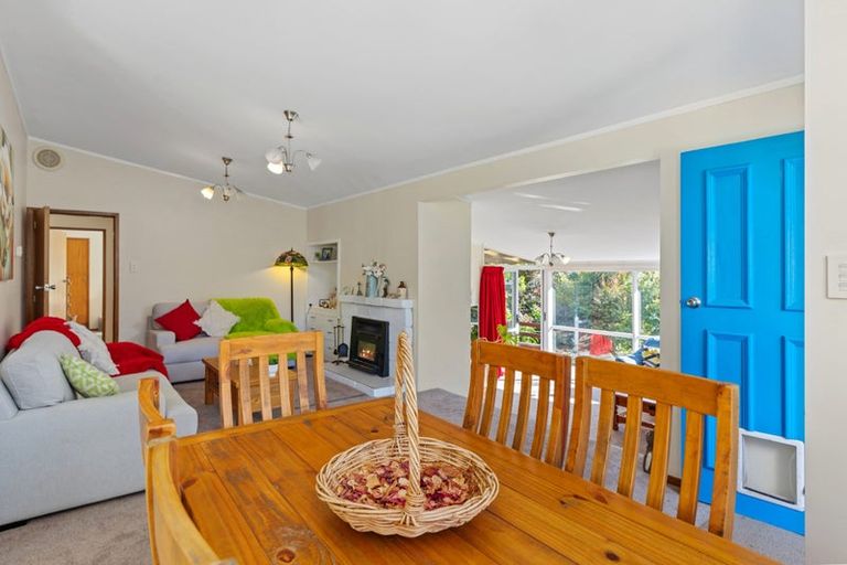Photo of property in 27 Glen Terrace, Te Puke, 3119
