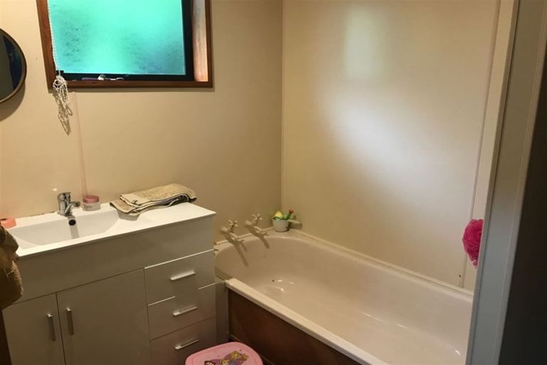 Photo of property in 13 Arkwright Place, Halswell, Christchurch, 8025