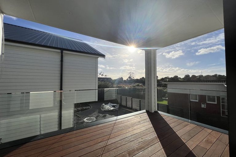 Photo of property in 11b Markham Place, Bucklands Beach, Auckland, 2012