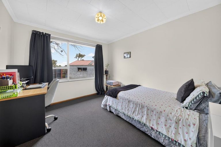 Photo of property in 30 Bayswater Crescent, Bromley, Christchurch, 8062