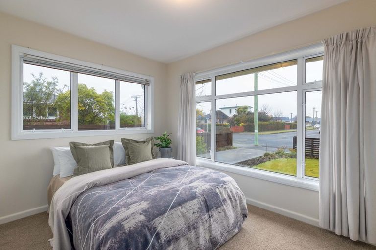 Photo of property in 27 Bourne Crescent, Papanui, Christchurch, 8053