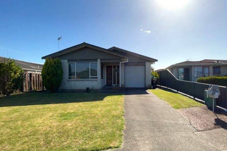 Photo of property in 3 Somerset Place, Taradale, Napier, 4112