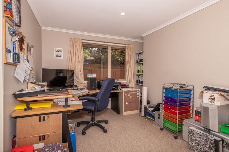 Photo of property in 42 Peel Street, Westport, 7825