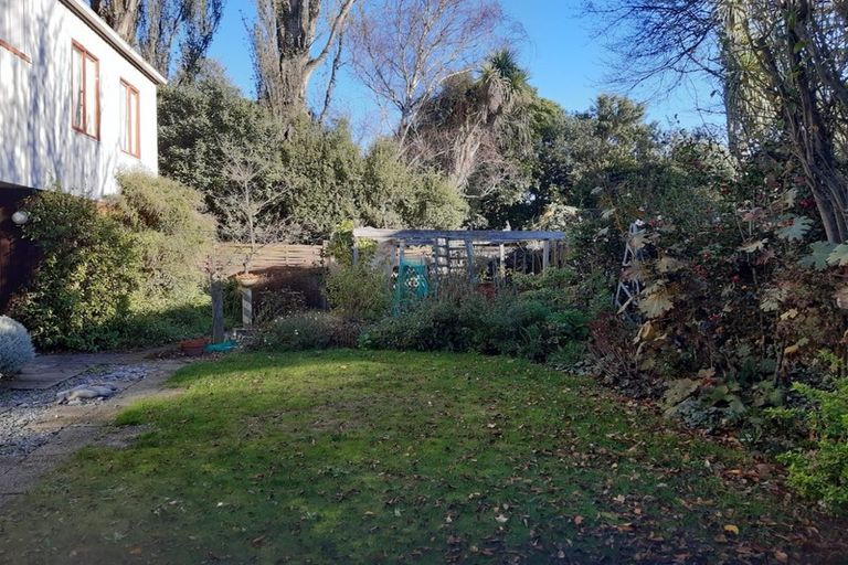 Photo of property in 1/135 Grahams Road, Burnside, Christchurch, 8053