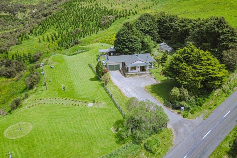 Photo of property in 3884 Pahiatua Pongaroa Road, Pongaroa, Pahiatua, 4989