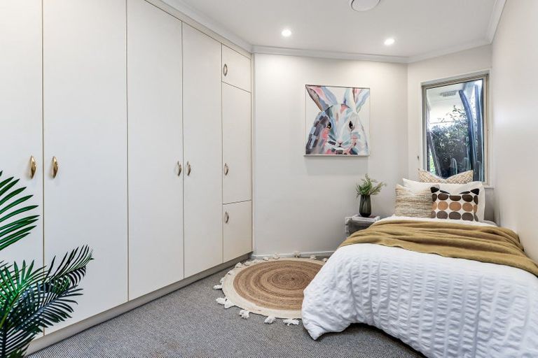 Photo of property in 23 Dixon Road, Fitzroy, Hamilton, 3206