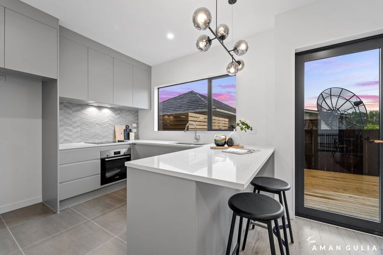 Photo of property in 7b Poto Street, Te Atatu South, Auckland, 0610