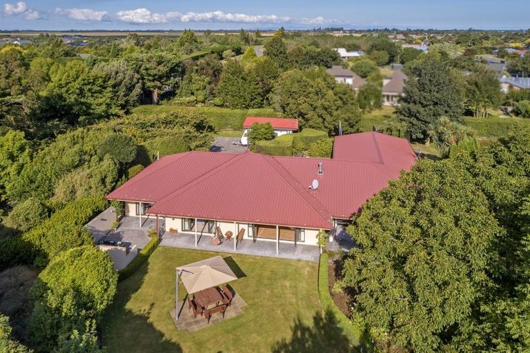 Photo of property in 15 Kowhai Drive, Darfield, 7510