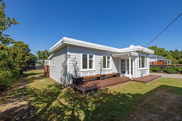 Photo of property in 66 Revans Street, Featherston, 5710