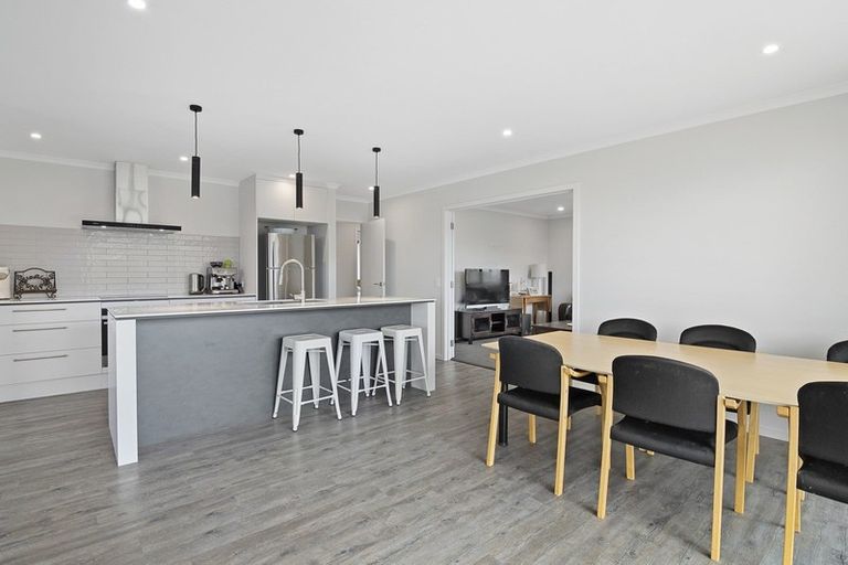 Photo of property in 137 Mapua Drive, Mapua, 7005