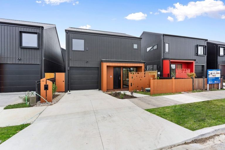 Photo of property in 65 Maungakaraka Road, Karaka, 2580