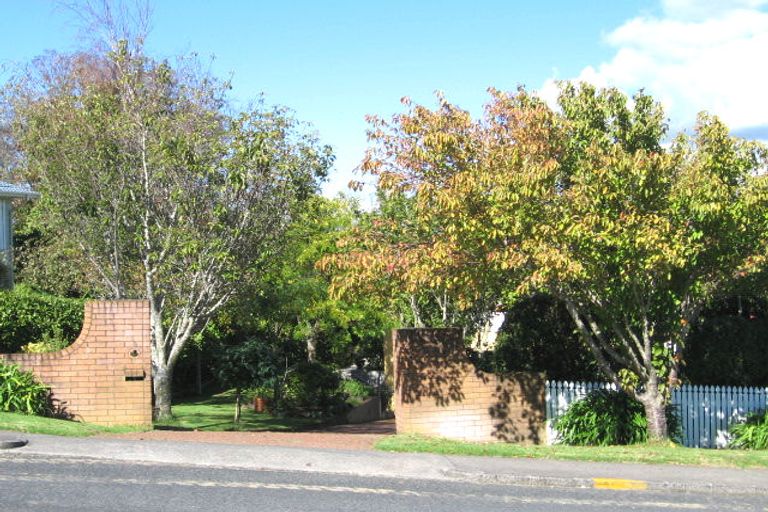 Photo of property in 9 Gills Road, Bucklands Beach, Auckland, 2014