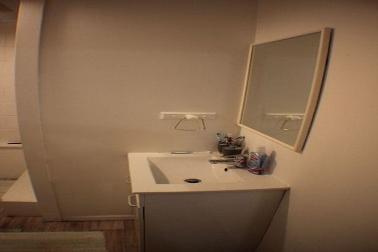 Photo of property in 1/108 Portage Road, New Lynn, Auckland, 0600