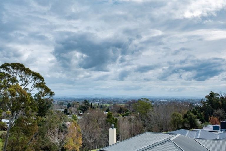 Photo of property in 68 Rochfort Road, Havelock North, 4130