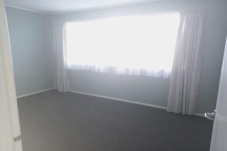 Photo of property in 15 Penrith Street, Westown, New Plymouth, 4310