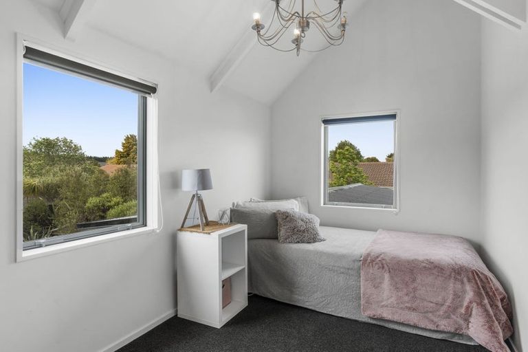 Photo of property in 44 Valecrest Avenue, Parklands, Christchurch, 8083