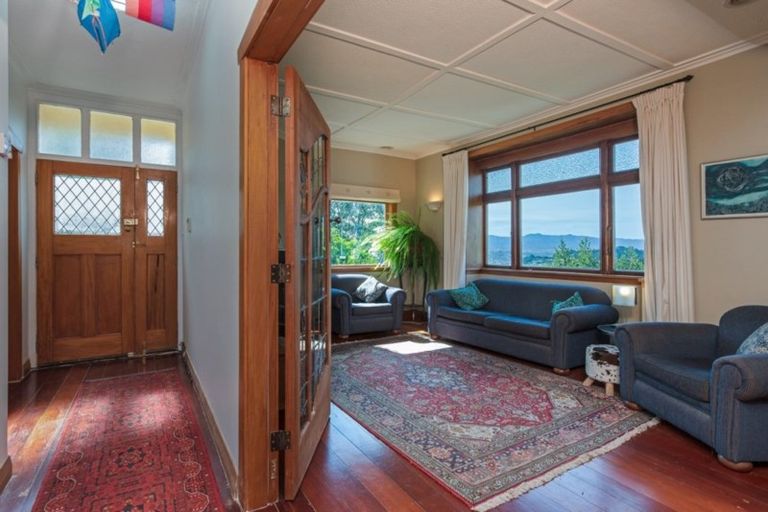 Photo of property in 16 Asquith Terrace, Brooklyn, Wellington, 6021