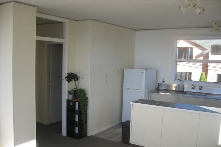 Photo of property in 7/2 Oriental Terrace, Mount Victoria, Wellington, 6011