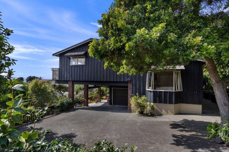 Photo of property in 12 Kahurangi Place, Snells Beach, 0920