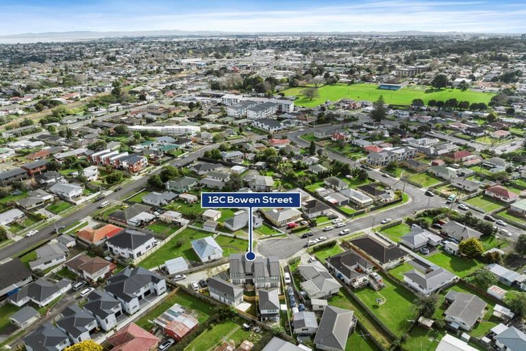 Photo of property in 12c Bowen Street, Manurewa East, Auckland, 2102