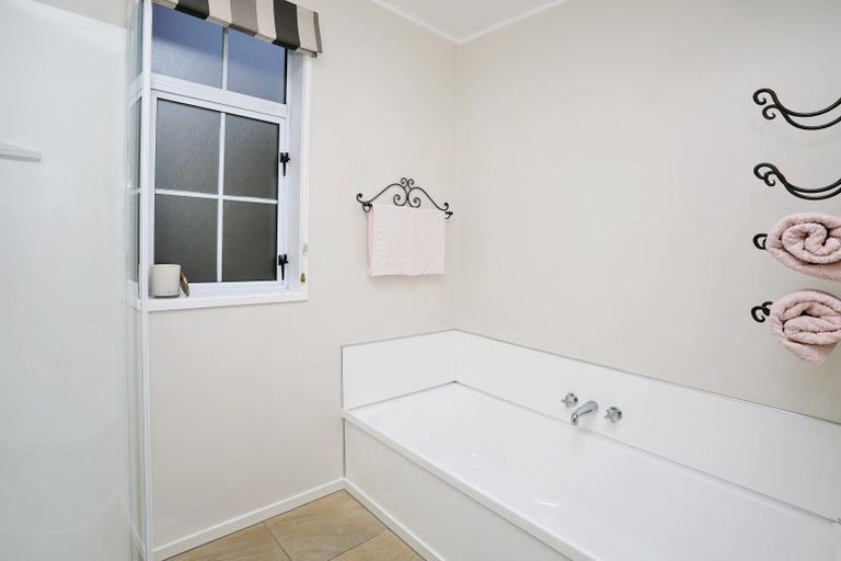 Photo of property in 266 Yarrow Street, Richmond, Invercargill, 9810