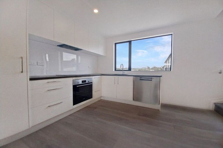 Photo of property in 29 Ara Mara Hua, Henderson, Auckland, 0612