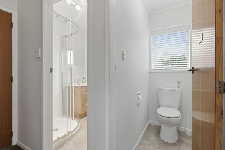 Photo of property in 5 Hilltop Road, Parkvale, Tauranga, 3112