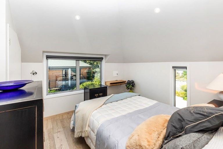 Photo of property in 14 Upper Crichton Terrace, Cashmere, Christchurch, 8022