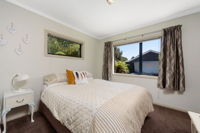 Photo of property in 102 Merriman Place, Pyes Pa, Tauranga, 3112