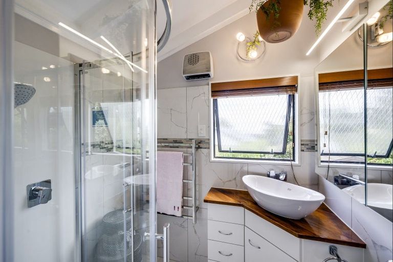 Photo of property in 12 Palmer Place, Parkvale, Hastings, 4122