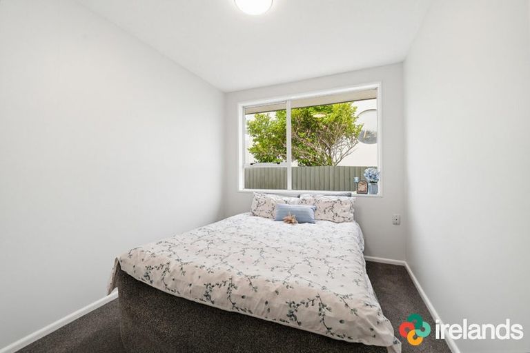 Photo of property in 2/275 Marine Parade, New Brighton, Christchurch, 8061